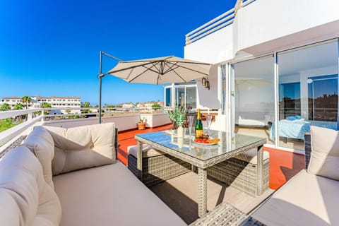 View (from property/room), Balcony/Terrace