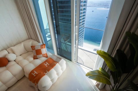 Balcony/Terrace, Living room, Photo of the whole room, Seating area, Sea view