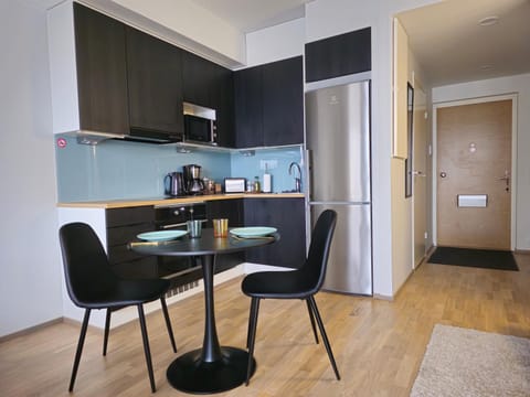 Dining area, kitchen