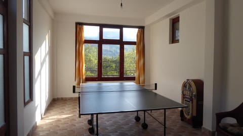 Property building, Game Room, Table tennis
