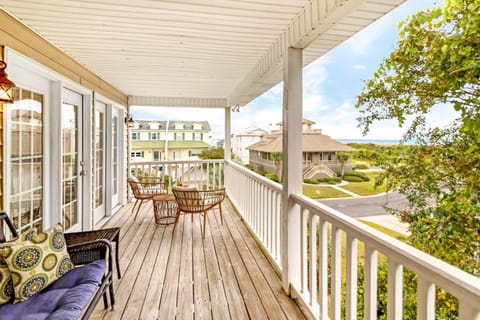 Olive & Gem House in Tybee Island