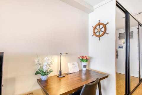 Maui Kai 707 Hotel in Kaanapali