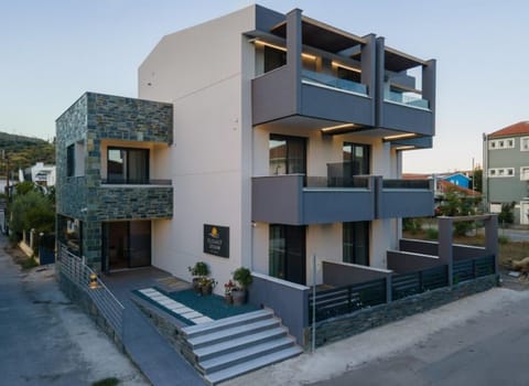 Property building, Street view