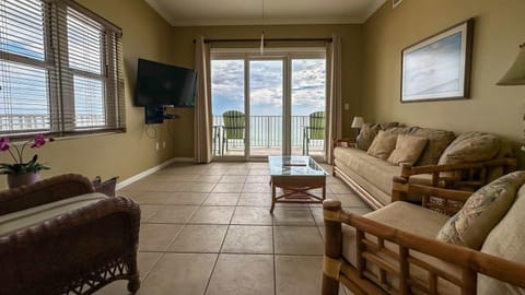 Windemere 501 - Beachfront 3BDR House in Perdido Key