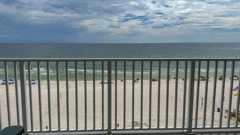 Windemere 501 - Beachfront 3BDR House in Perdido Key