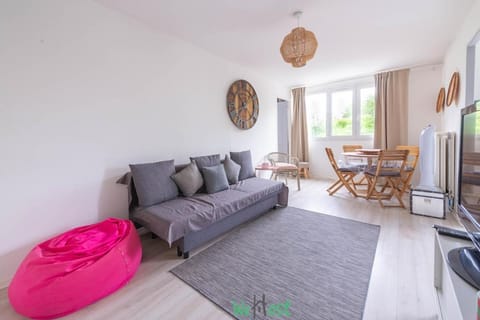 Relaxing getaway 30 minutes from Paris for 4 people Apartment in Île-de-France