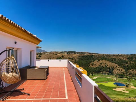 Property building, Patio, Day, Natural landscape, View (from property/room), Mountain view, sunbed