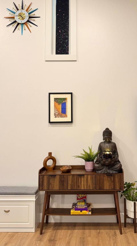 Living room, Decorative detail