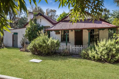 Property building, Garden view