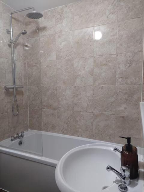 Shower, Bathroom, Bath