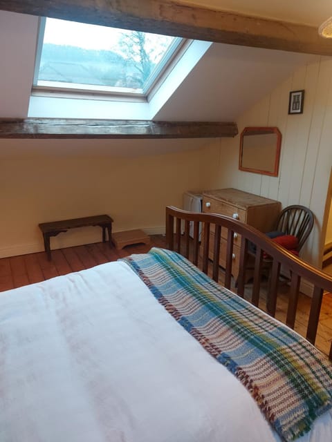 Restful attic room in riverside spot Vacation rental in Hebden Bridge