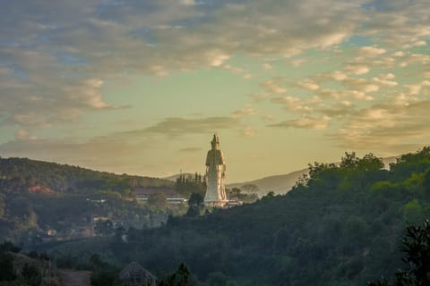 Nearby landmark, Natural landscape, Landmark view