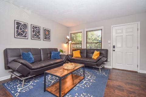 Eagle's Landing In Auburn House in Auburn