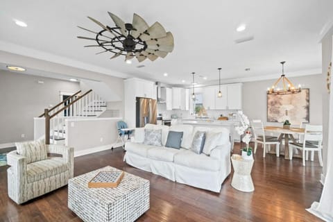 Know When To Hold Em in Inlet Beach House in Inlet Beach