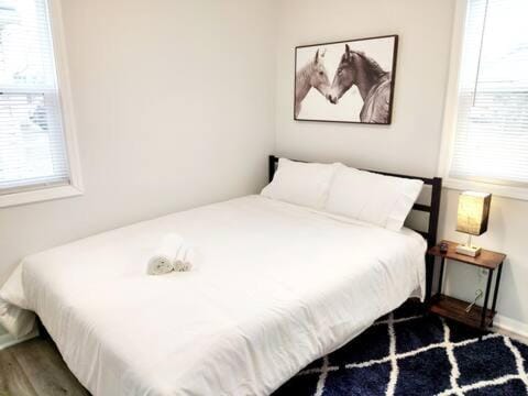 Cozy Home walk to DT - Private Bedroom Vacation rental in Indianapolis