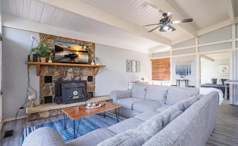 Amazing Lake Home in Heart of Lake of the Ozarks! House in Lake of the Ozarks