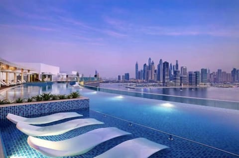 Nearby landmark, City view, City view, Landmark view, Pool view, Swimming pool