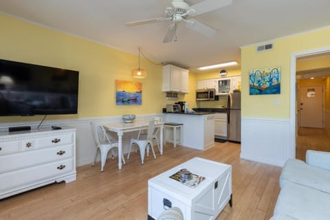 120 Breakers Villa in Coligny Beach