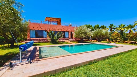 Garden, Pool view, Swimming pool, sunbed