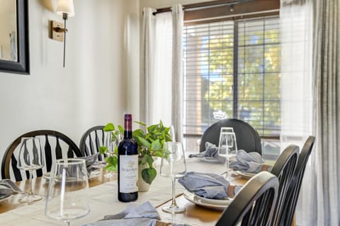 The Great Escape - 6BR, Gym, Hot Tub, Pets OK! House in Black Forest