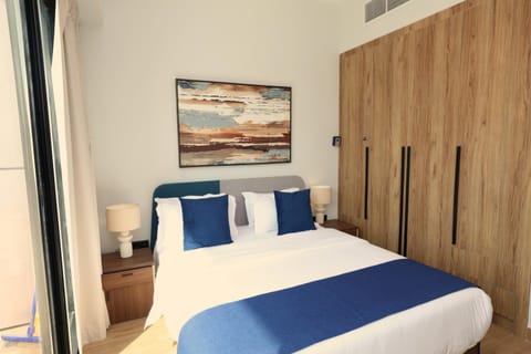 Stylish 3BR Duplex Near Cleveland & Galleria Mall Apartment in Abu Dhabi