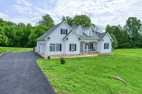 Reel Relaxation House in Lake Anna