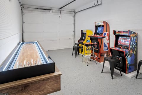 4BR 3BA Tempe Home with Pool, Hot Tub, Putting Green, & Game Room House in Tempe