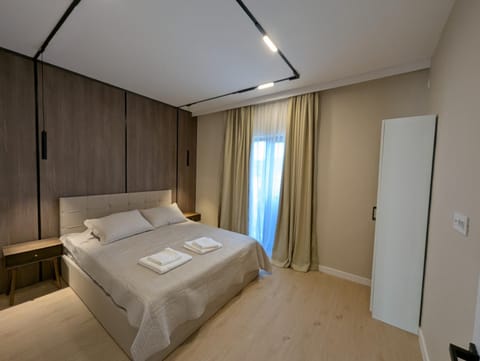Bed, Photo of the whole room, Bedroom, towels, wardrobe