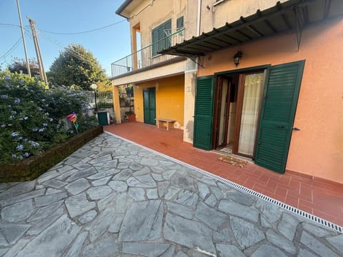 Emily house Apartment in Province of Massa and Carrara