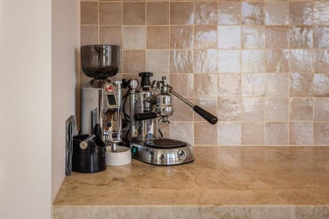 Onetangi Estate including cottage by Waiheke Pure Villa in Auckland Region