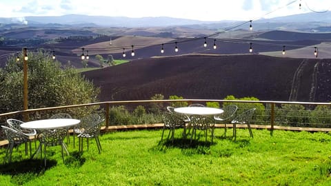 Garden, Seating area