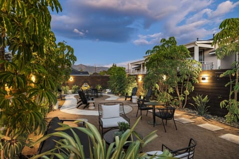 Garden, Seating area