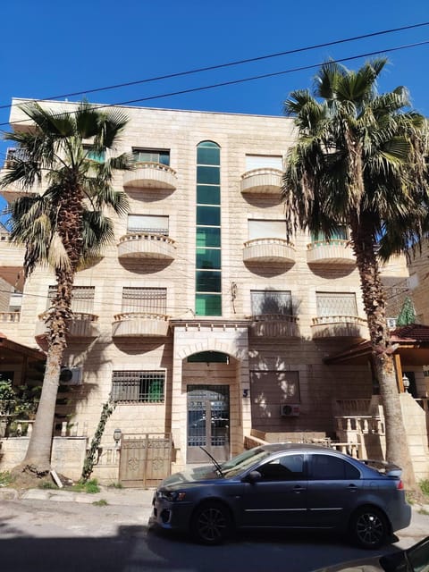 Property building, Parking