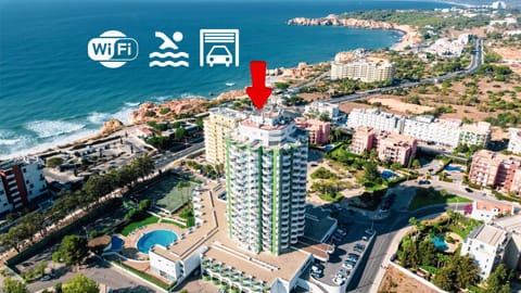 Property building, Natural landscape, Bird's eye view, Beach, Swimming pool, Location