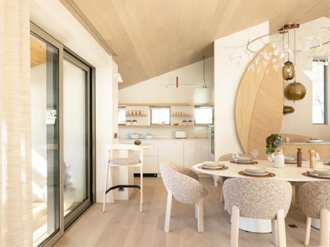 Kitchen or kitchenette, Dinner, kitchen