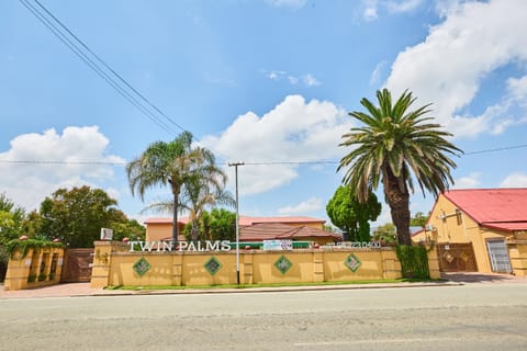 Property building, Neighbourhood, Street view
