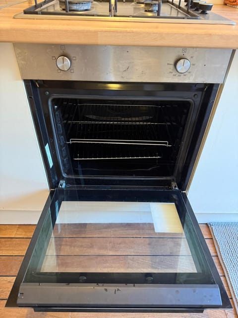 5 Brunswick - room 04 Hostel in Bristol