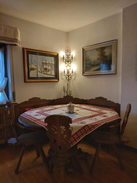Ca' del Ghiaccio Apartment in Cortina d Ampezzo