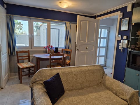 BlueRoom Apartment in Euboea