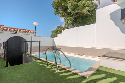Day, Garden, Pool view, Swimming pool