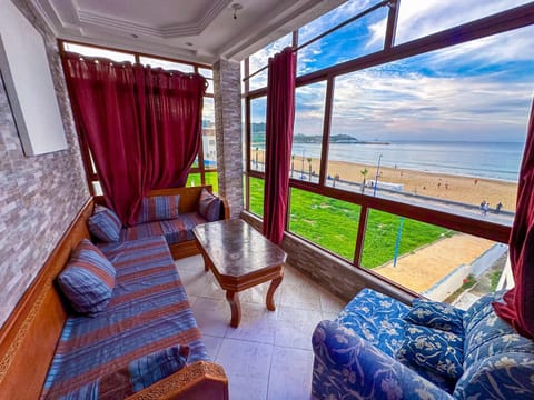 View (from property/room), Balcony/Terrace, Landmark view