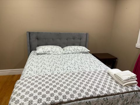 Sweet Home close to riverside with free wifi Vacation rental in Windsor