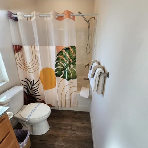 Home away from Home - 6 miles from the SNP House in Three Rivers