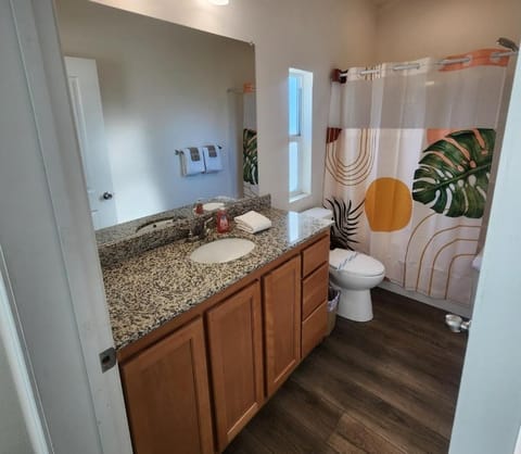 Home away from Home - 6 miles from the SNP House in Three Rivers