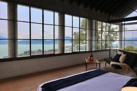 Accommodation with Panoramic View House in Valle de Bravo