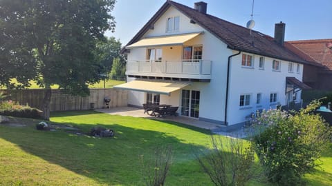 BBQ facilities, Garden, Balcony/Terrace