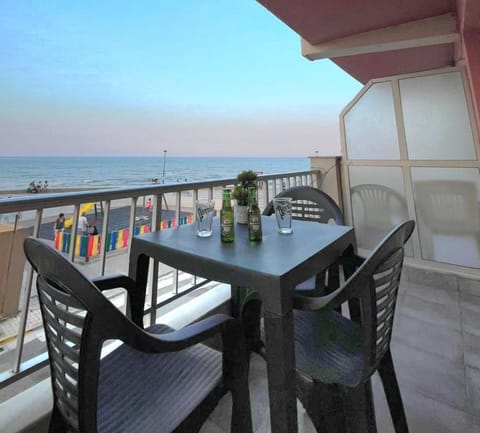 De frente al mar Apartment in Ribera Baixa