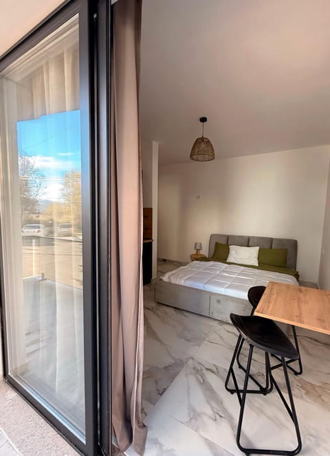 Patio, Bed, View (from property/room), Balcony/Terrace, Photo of the whole room, Dining area, Bedroom
