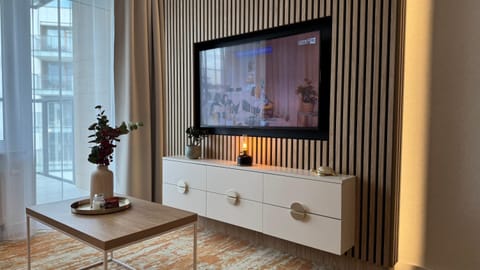 Communal lounge/ TV room, TV and multimedia