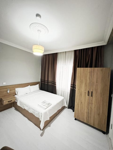 Bed, Photo of the whole room, Bedroom, wardrobe